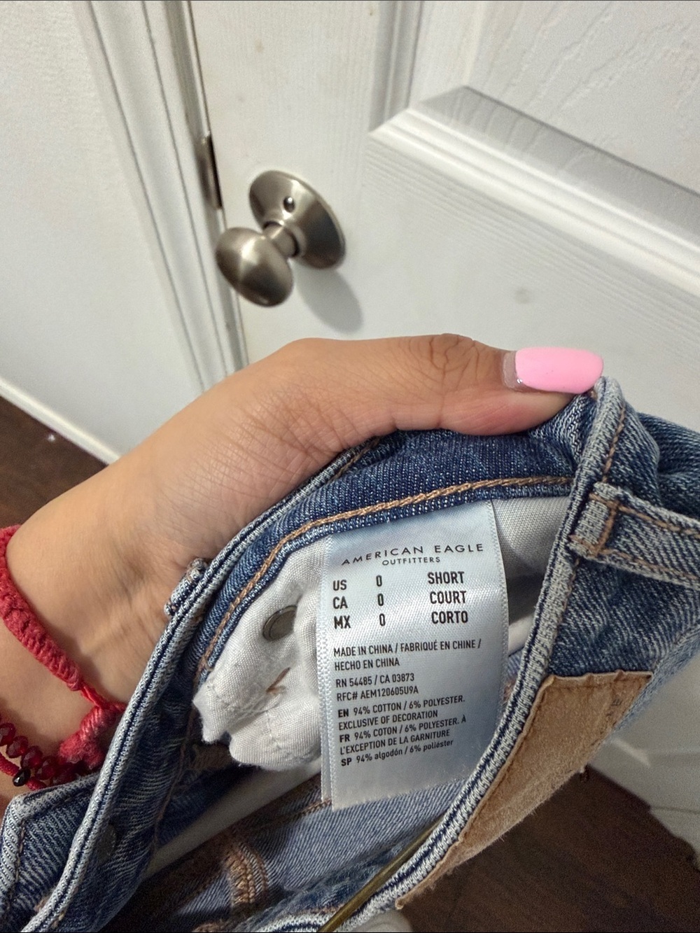 American Eagle Outfitters Medium Blue Ripped Mom Jeans - Picture 5 of 6